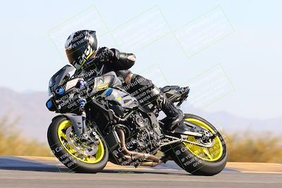 media/Jan-14-2022-Apex Assassins (Fri) [[4609ad47be]]/Trackday 2/Session 4/Turn 9 Side/